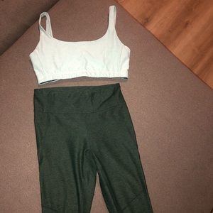 Outdoor voices mix & match set.